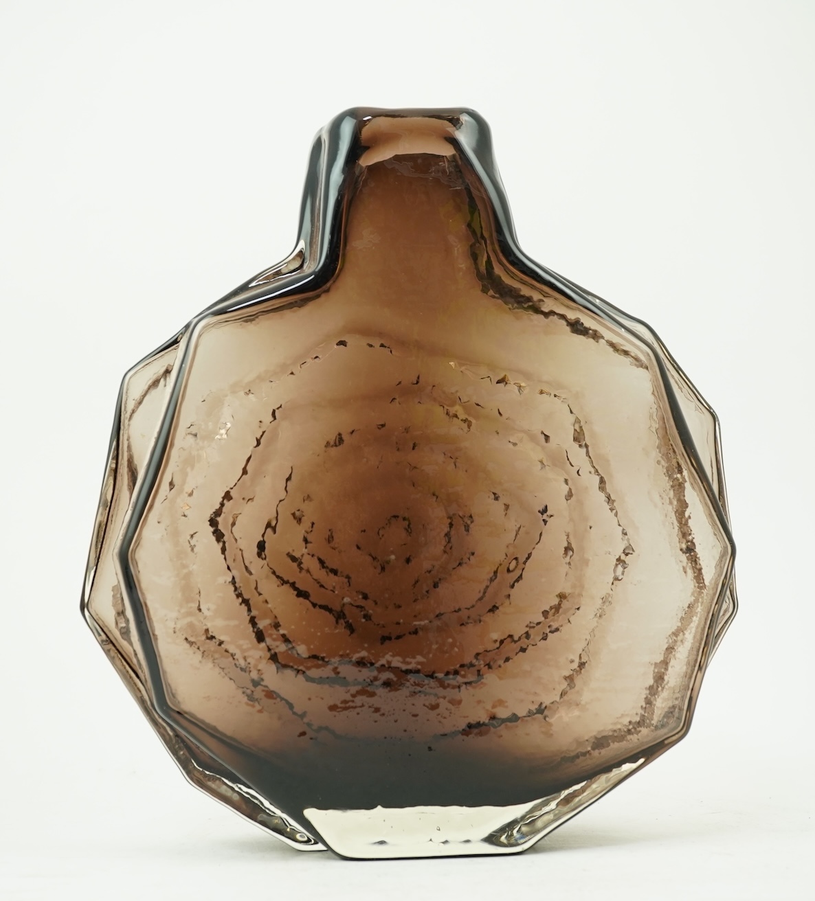 Whitefriars: A Textured range 'Banjo' vase designed by Geoffrey Baxter